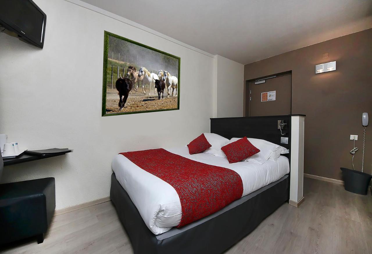 Отель Le Cheval Blanc Арль Экстерьер фото